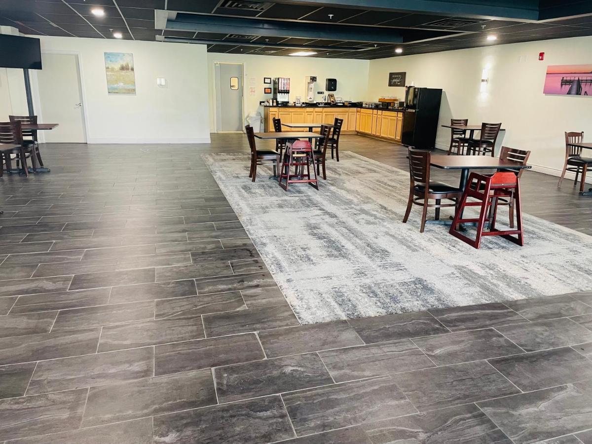 Fairbridge Inn & Suites Cuero Εξωτερικό φωτογραφία
