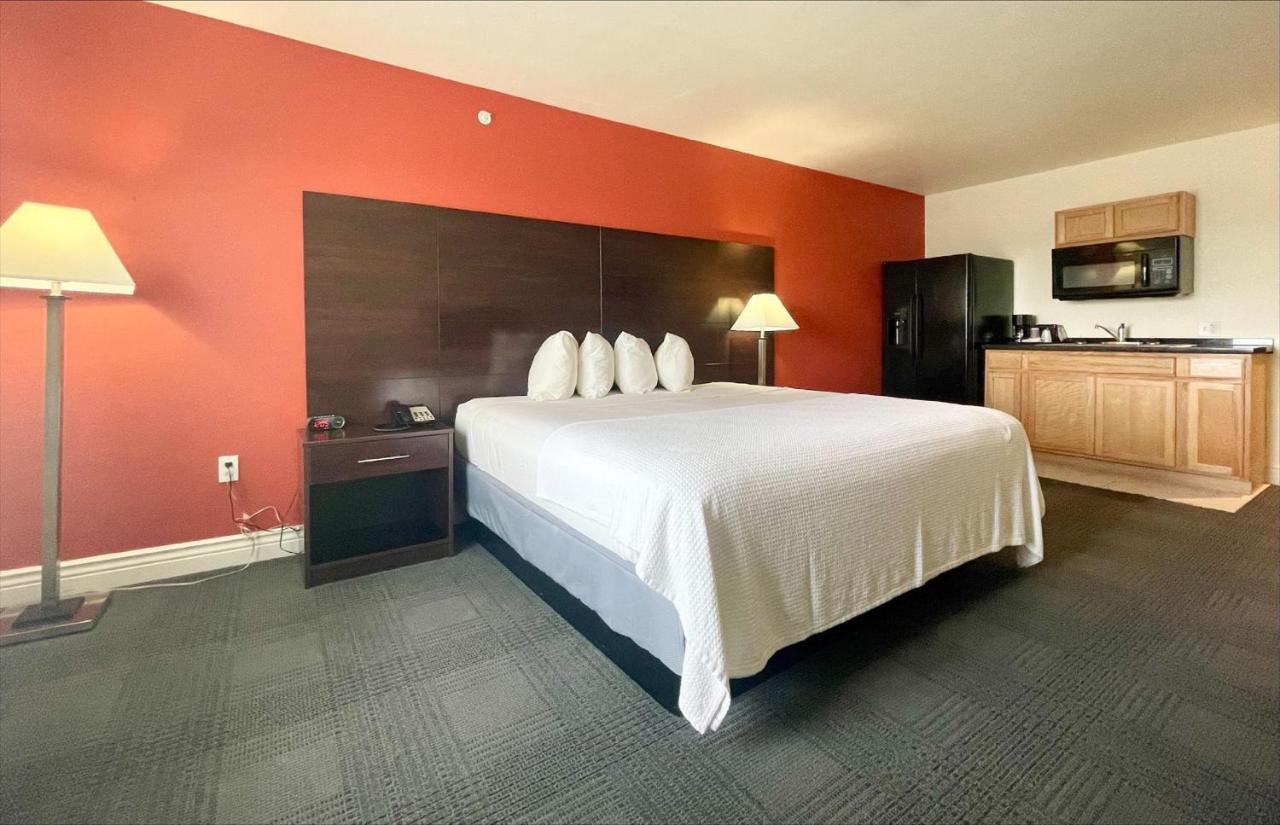 Fairbridge Inn & Suites Cuero Εξωτερικό φωτογραφία